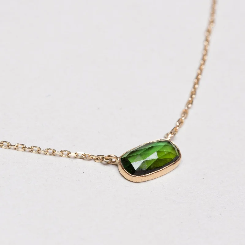 Simple Name Necklace For Personal Touch-Gold Chain Necklace with Green Tourmaline