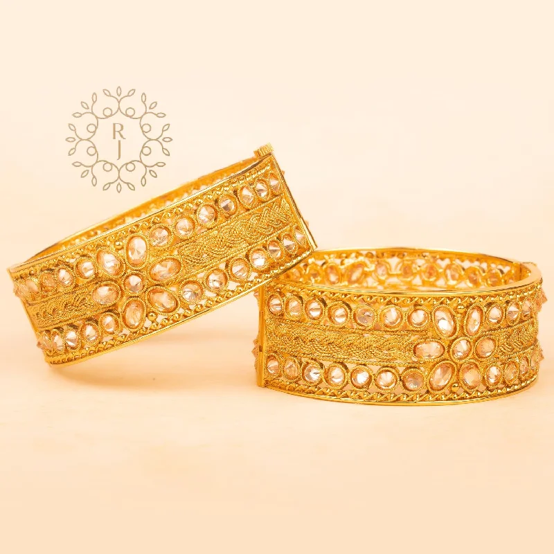 Trendy Stackable Bangles For Bridesmaids-Raddhi Jewels Designer Premium Quality Rajwadi Gold Plated Brass Openable Kada/Bangles Set