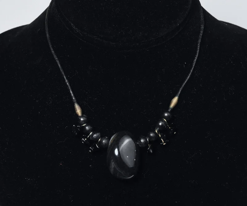 Vintage-Inspired Necklace For Brides-Black Onyx Pendant and Ebony Necklace