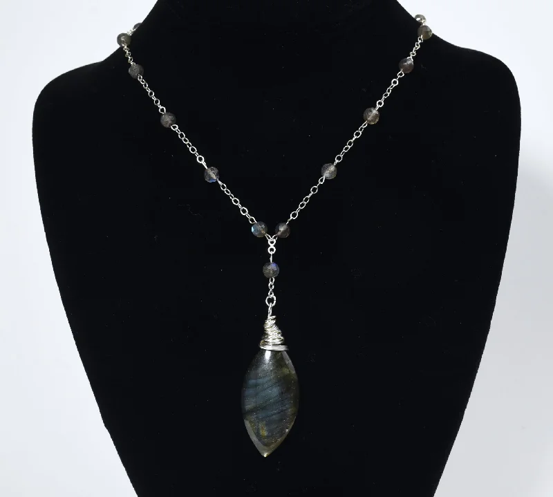 Elegant Crystal Necklace For Weddings-Labradorite Drop Pendant Sterling Silver Beaded Station Necklace