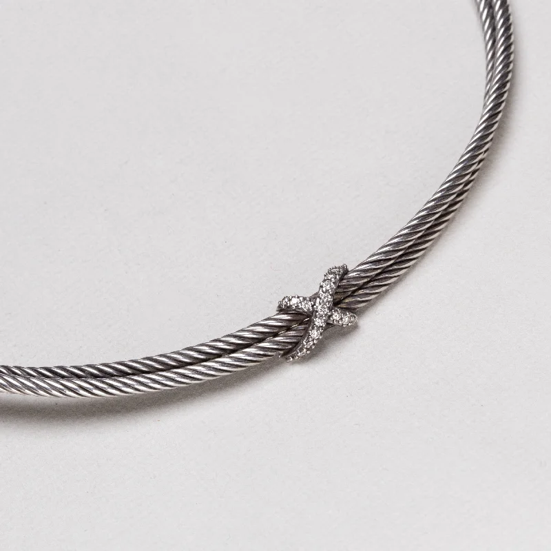 Elegant Long Pendant Necklace For Fashionistas-Vintage Cable Silver Choker Necklace with Diamonds