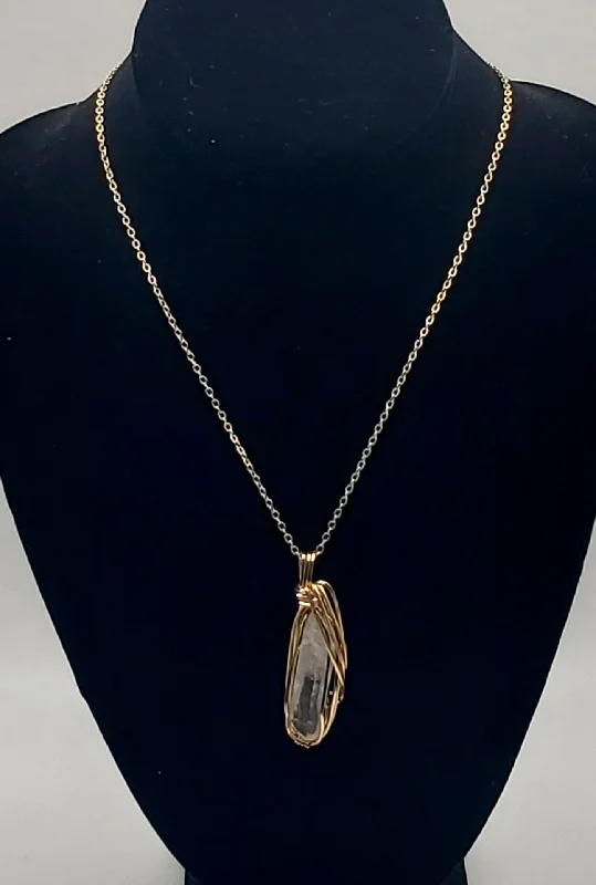 Modern Geometric Necklace For Fashion Trends-Vintage Wire Wrapped Quartz Crystal Point Pendant on Chain Necklace